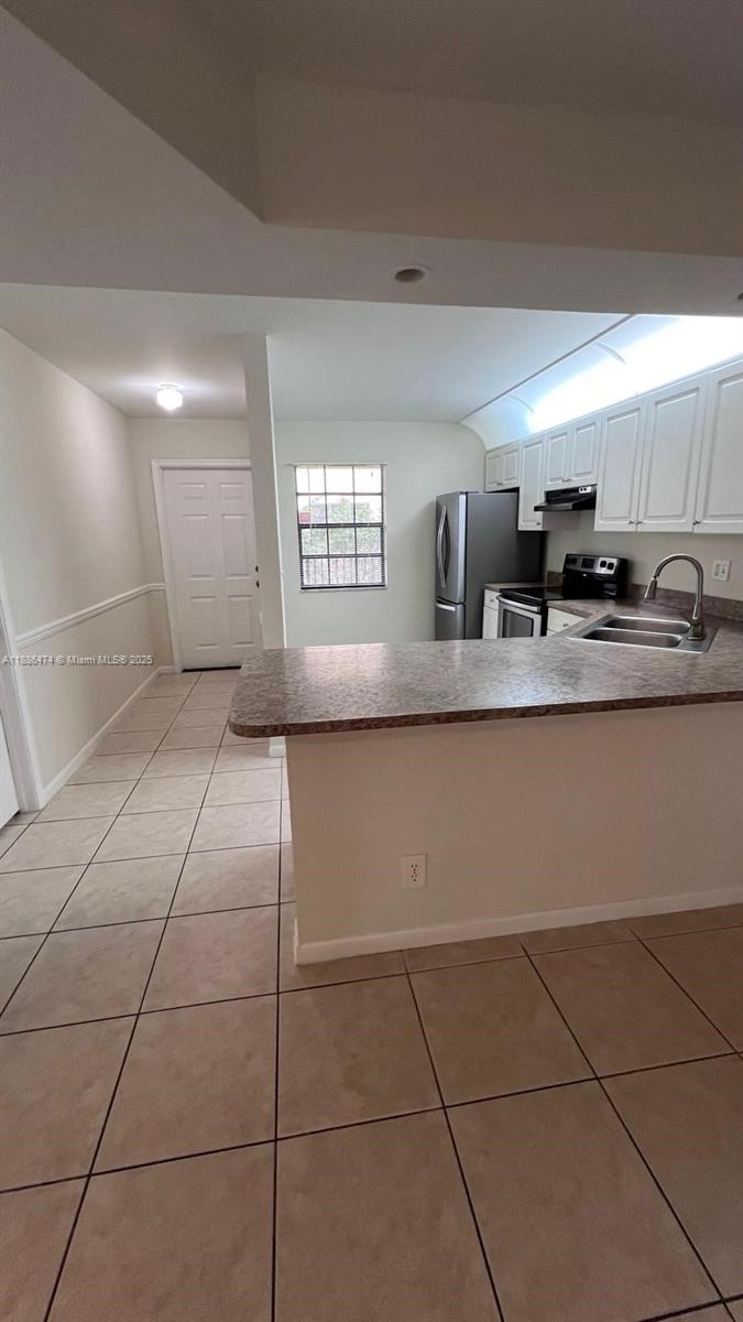 SERENITY PLACE CONDO - Residential Lease
