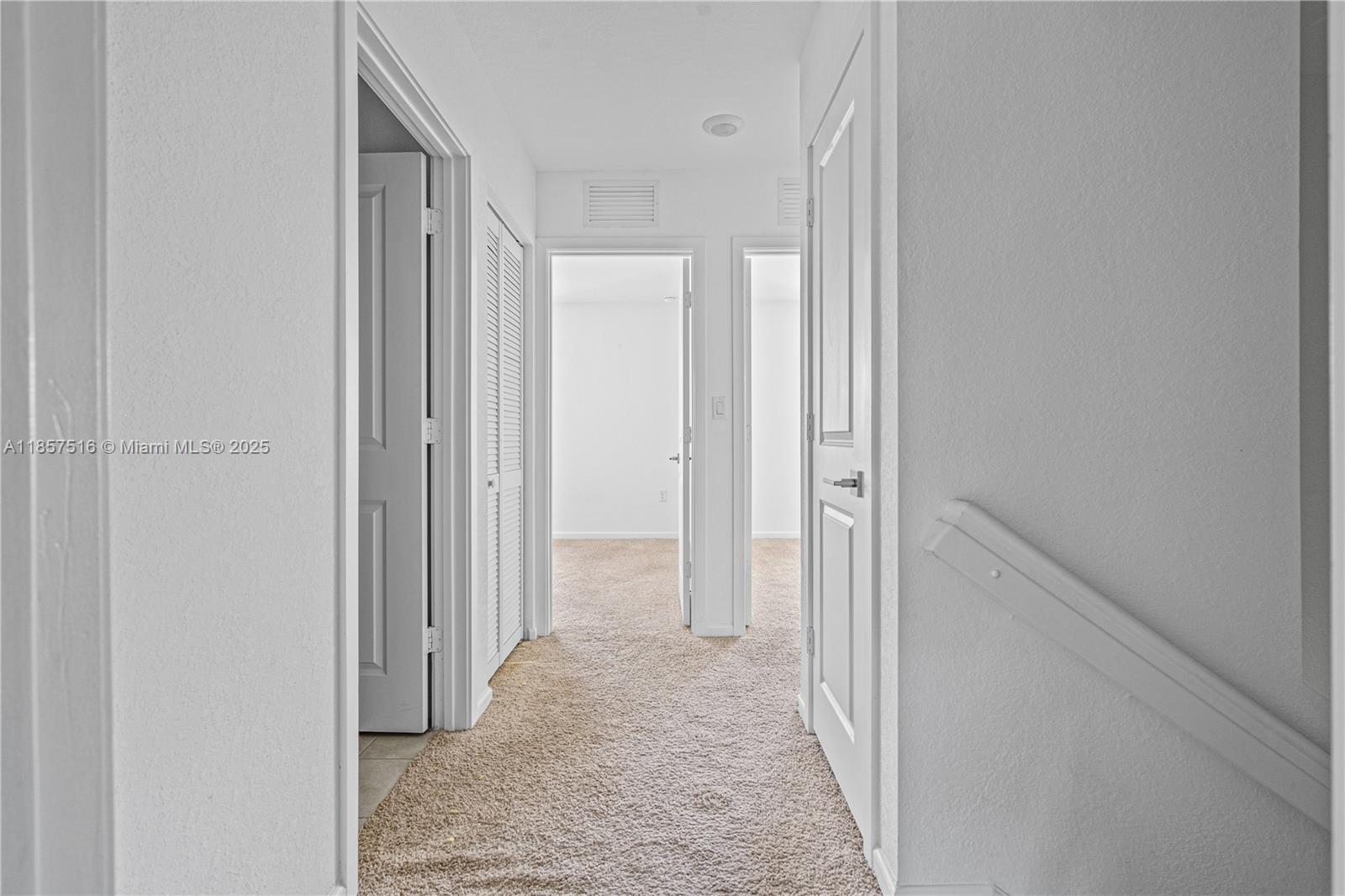 TOWNS AT SEASCAPE - Residential