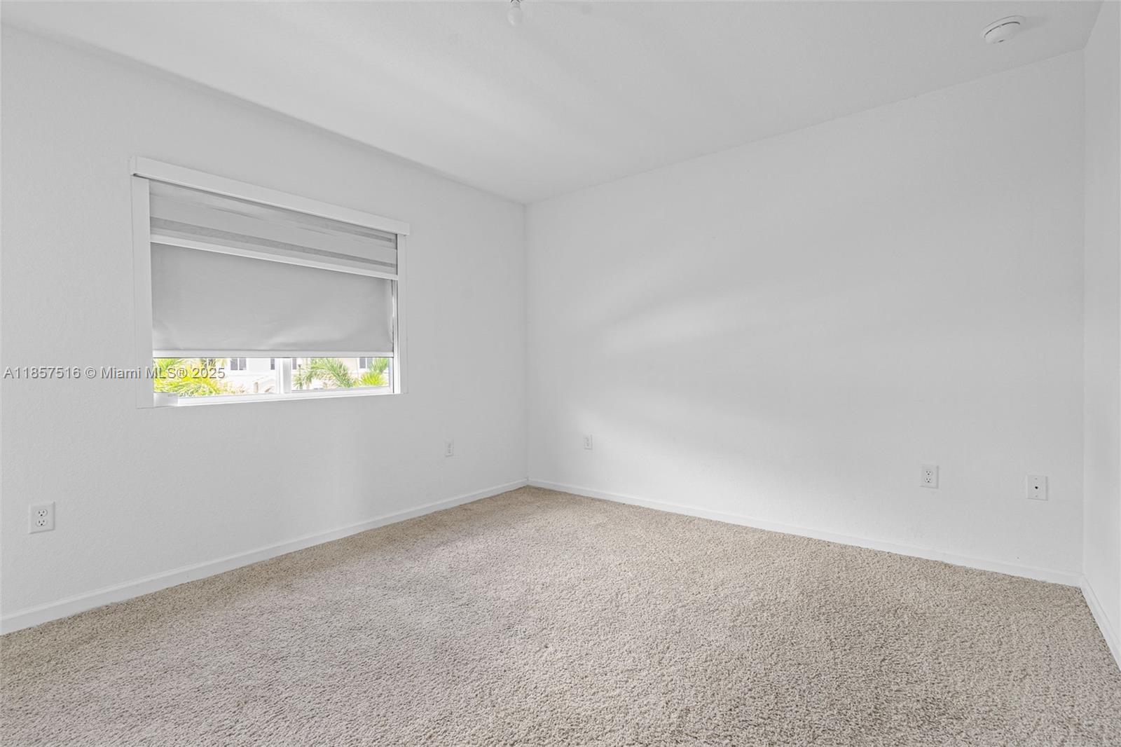 TOWNS AT SEASCAPE - Residential