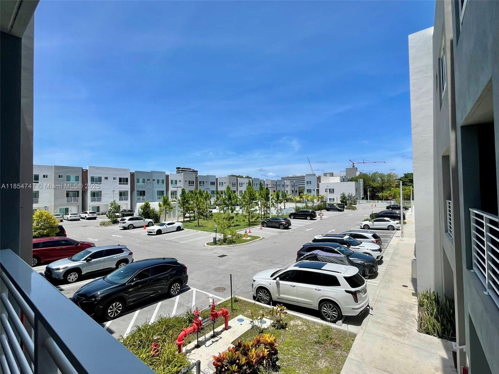 RIVERWOOD - Residential