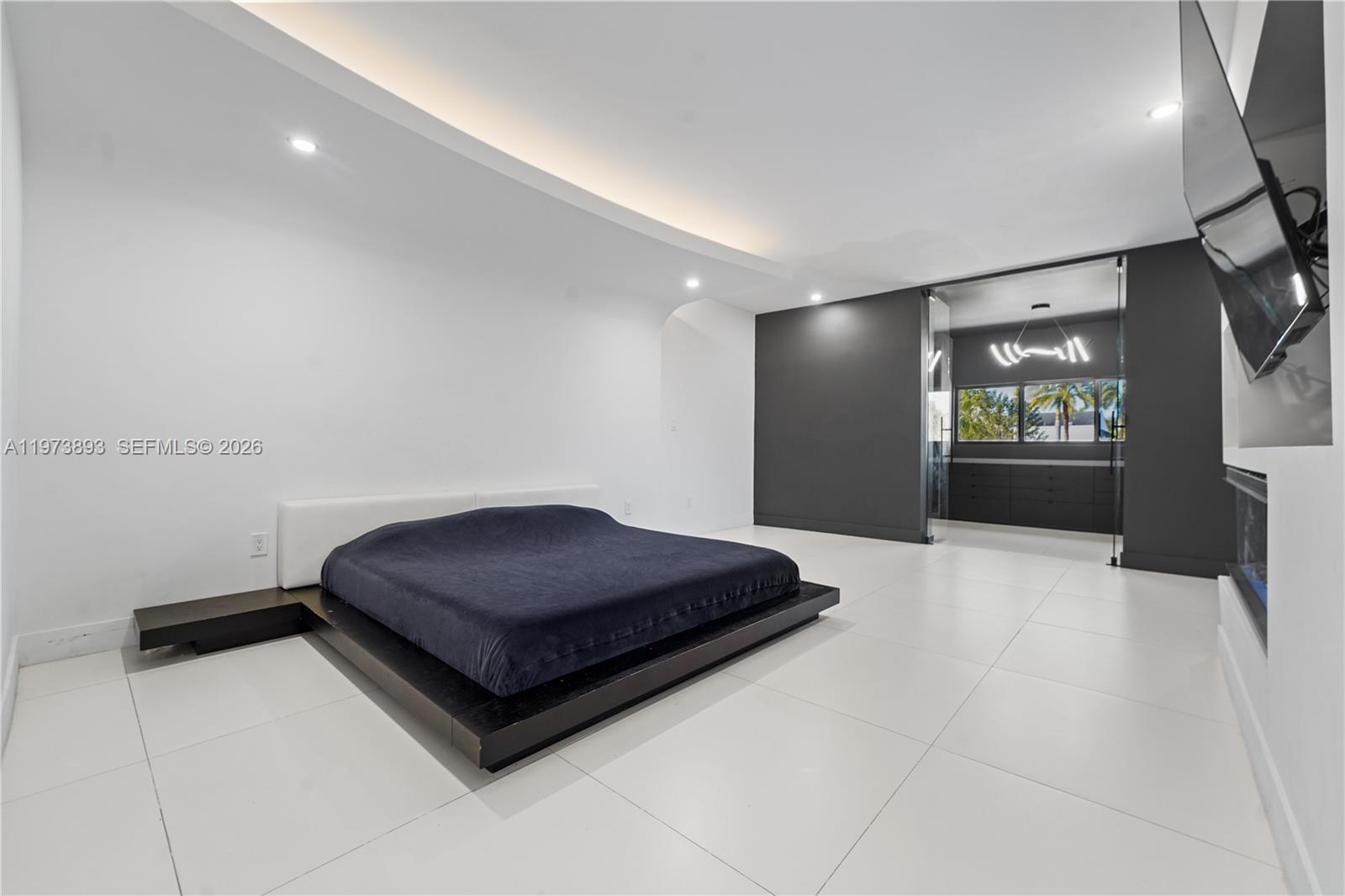 OLD CUTLER SHORES - Residential