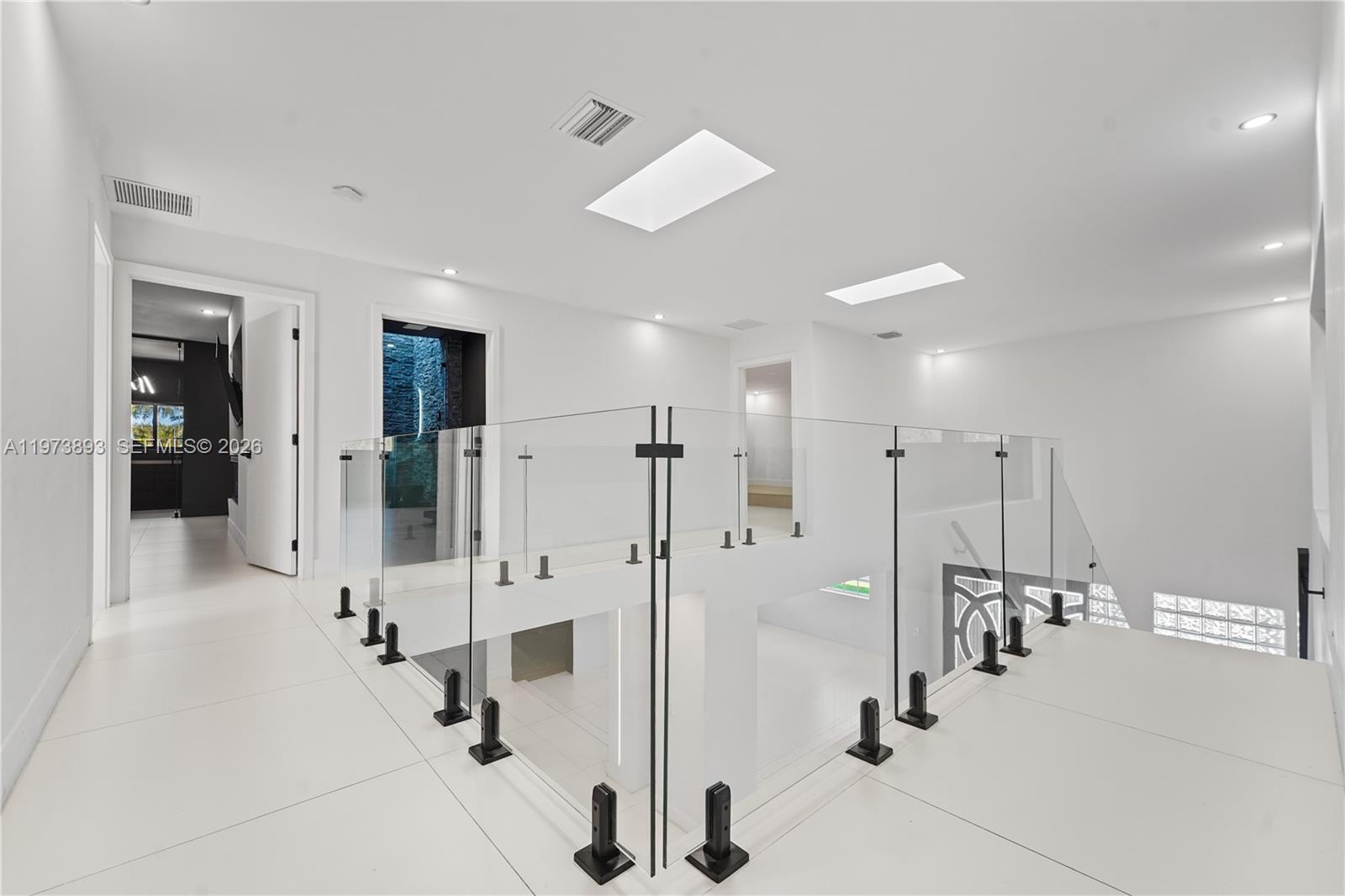 OLD CUTLER SHORES - Residential