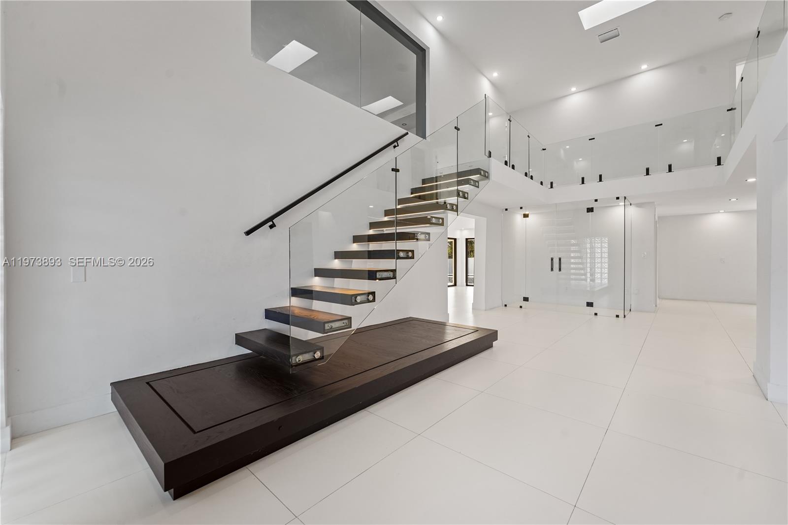 OLD CUTLER SHORES - Residential