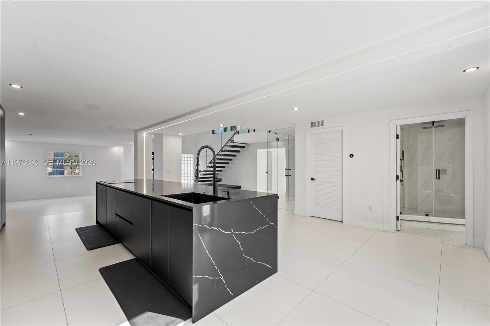 OLD CUTLER SHORES - Residential