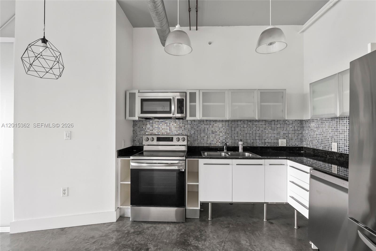 NEO CONDO - Residential