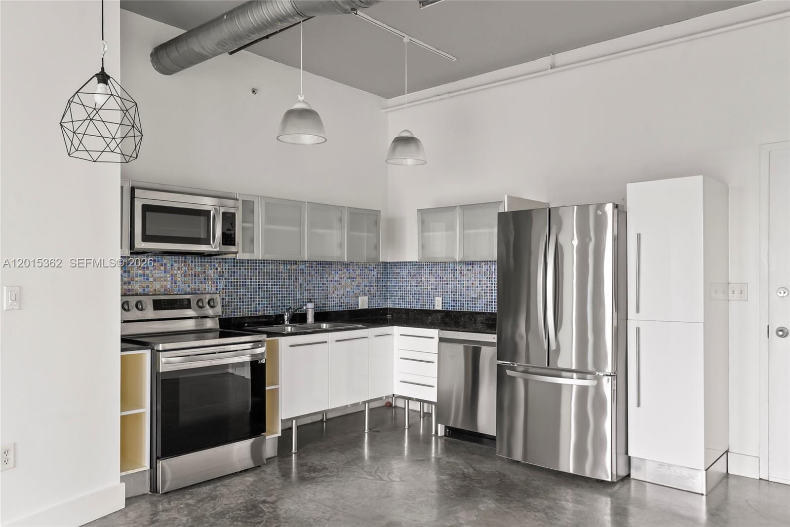 NEO CONDO - Residential