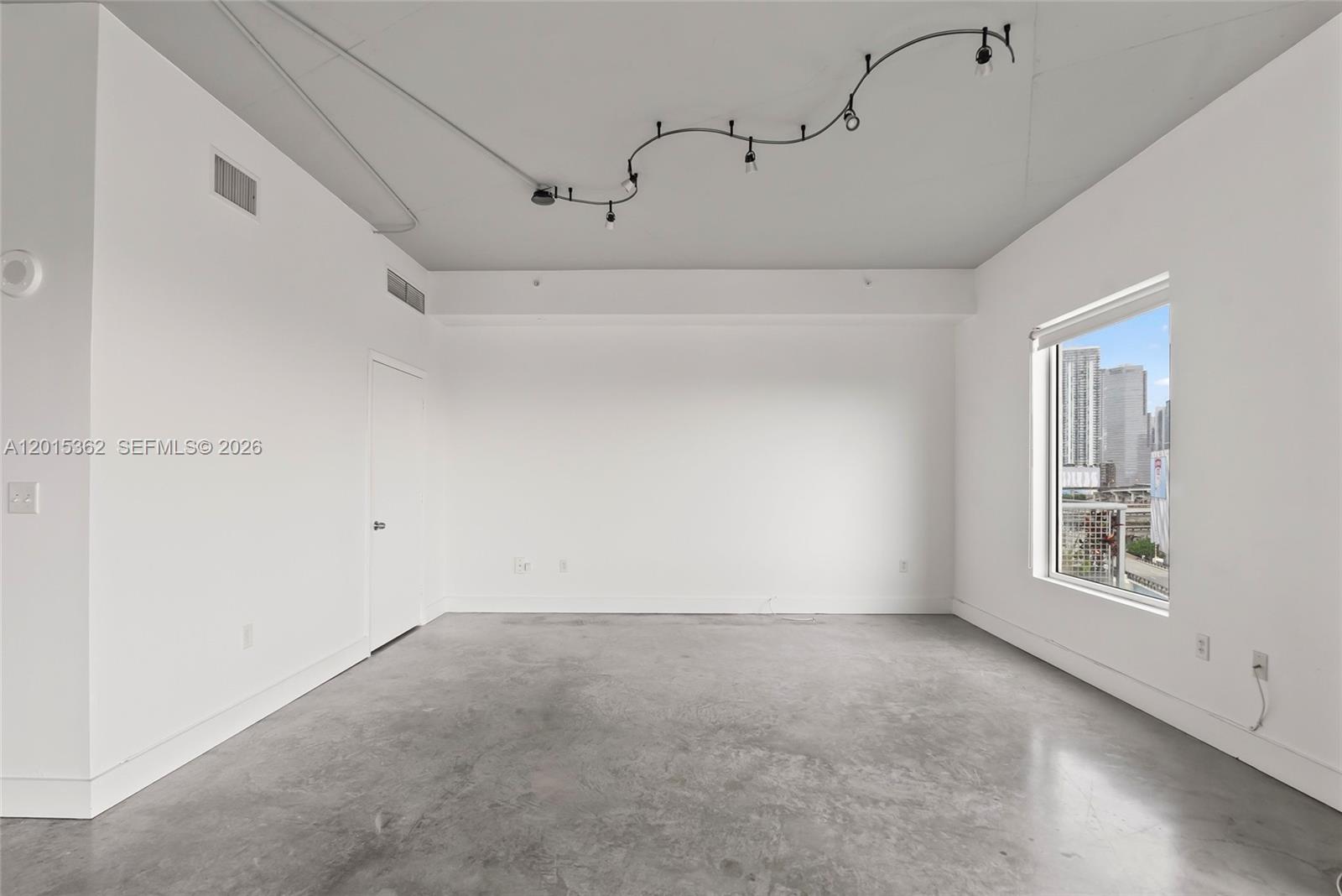 NEO CONDO - Residential