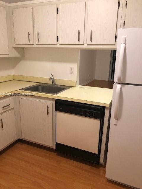 VILLAGE OF KINGS CREEK CO - Residential Lease