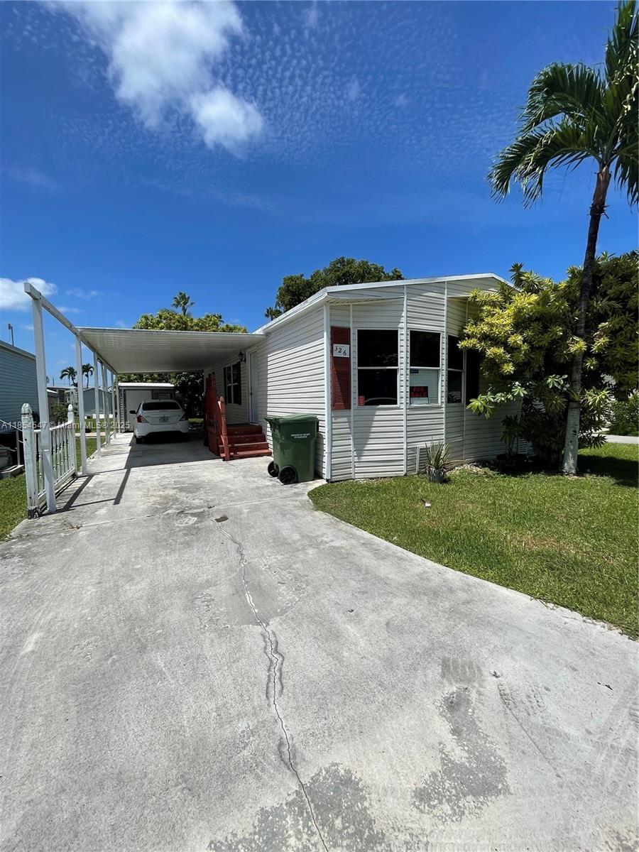 Invest in a 3-bedroom, 2-bathroom mobile home priced to sell AS IS – perfect for a savvy investor or handyman ready to bring it back to life.
Please note: The interior photos feature AI-rendered flooring to help you visualize the home’s potential. The entire home needs new plywood and flooring installed.
Fix it up, flip it, or rent it out—there’s plenty of opportunity here.
Located in a clean, well-kept community with a monthly lot rent of $853, which includes community amenities and a small shed for extra storage.