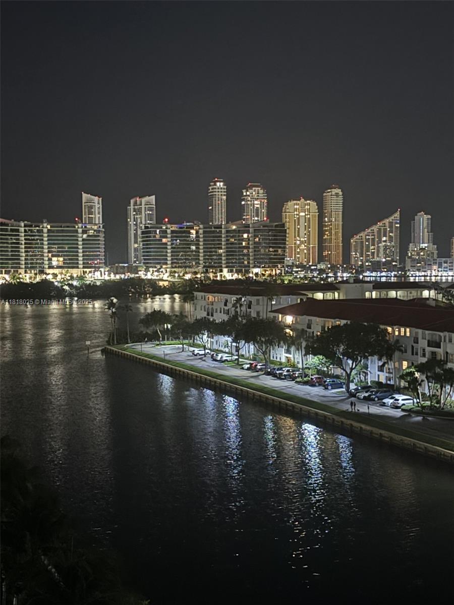 3030 AVENTURA CONDO - Residential