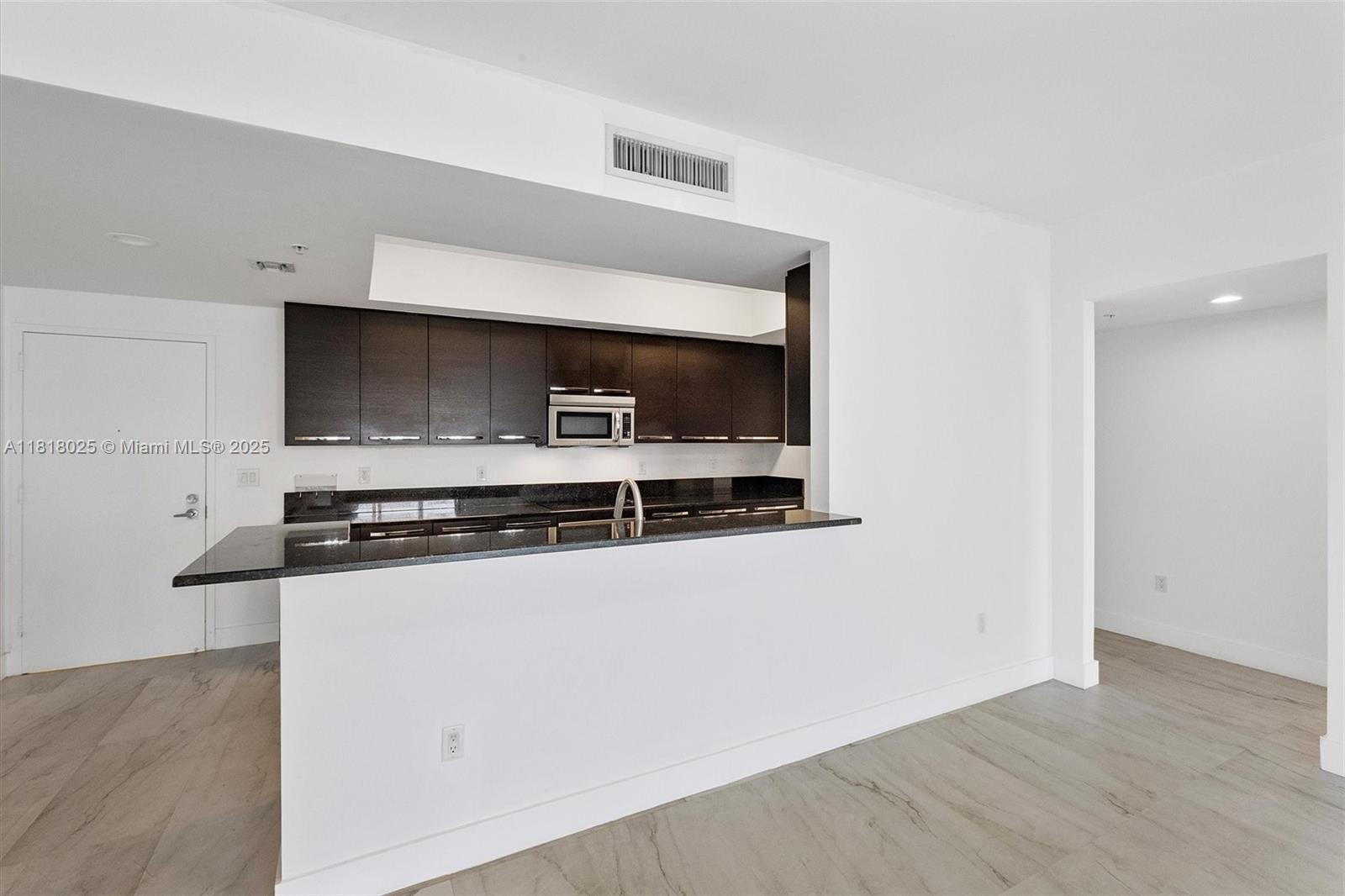 3030 AVENTURA CONDO - Residential