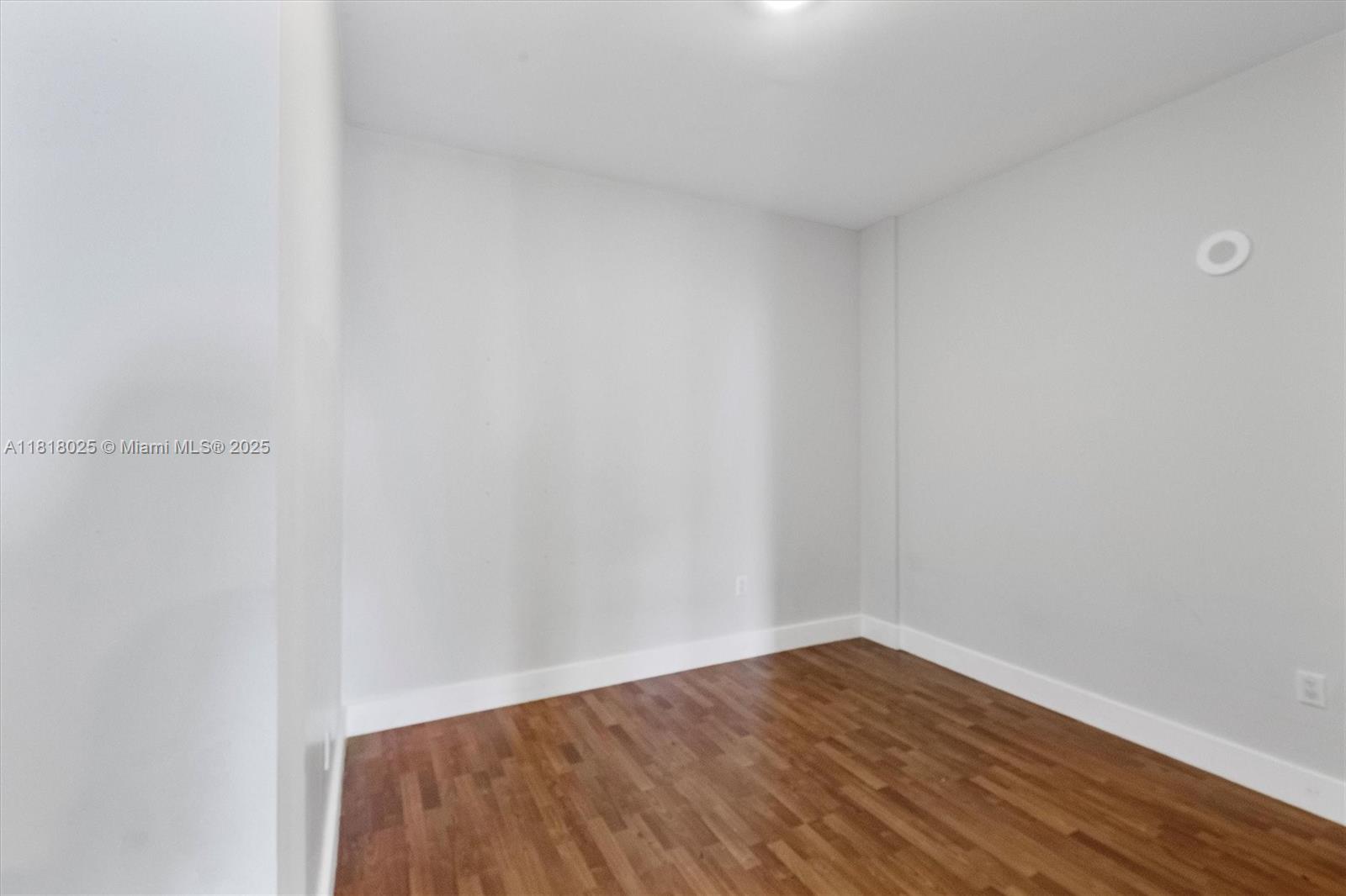 3030 AVENTURA CONDO - Residential
