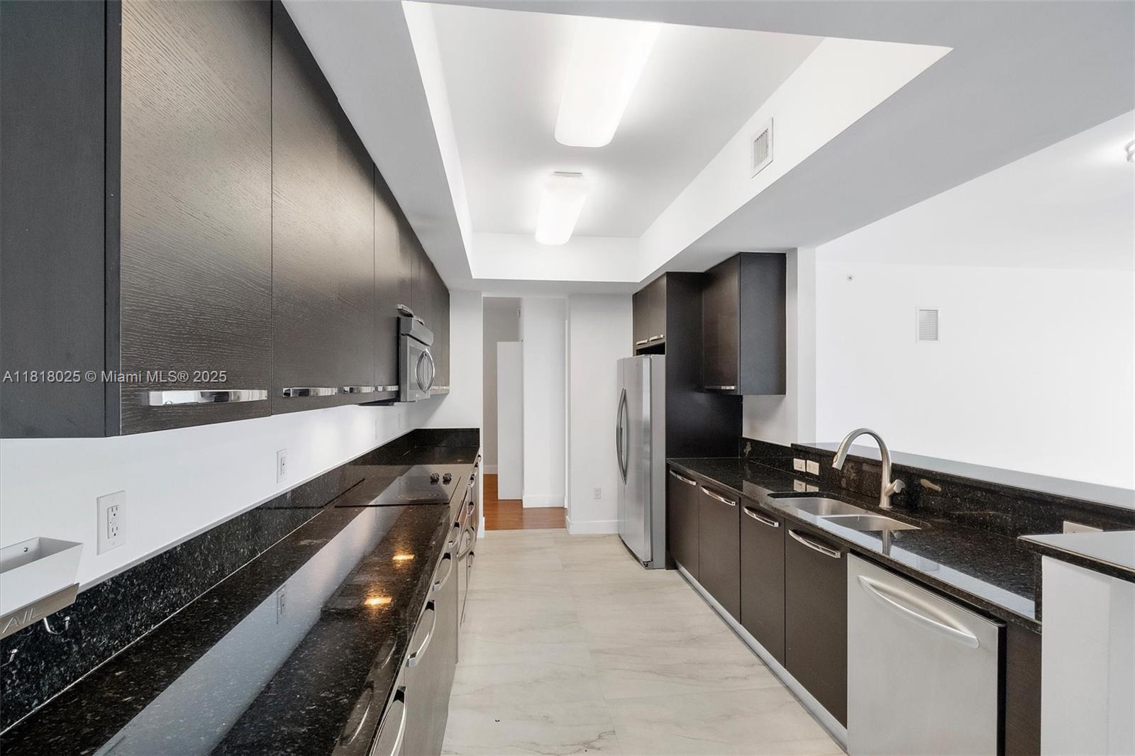 3030 AVENTURA CONDO - Residential