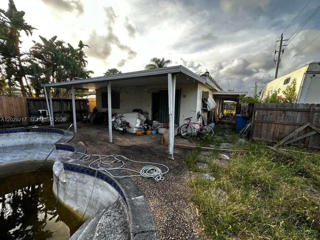 316 NW 47th Ct