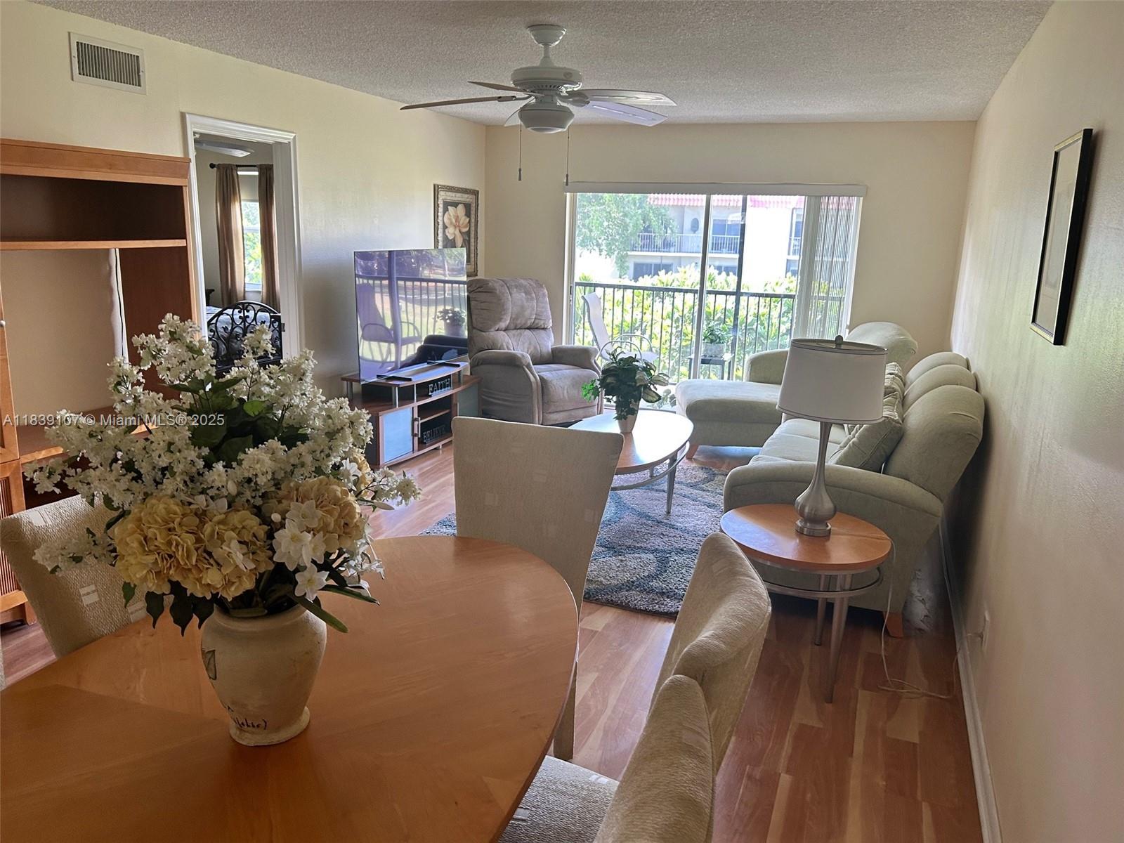371 S Hollybrook Dr 308
