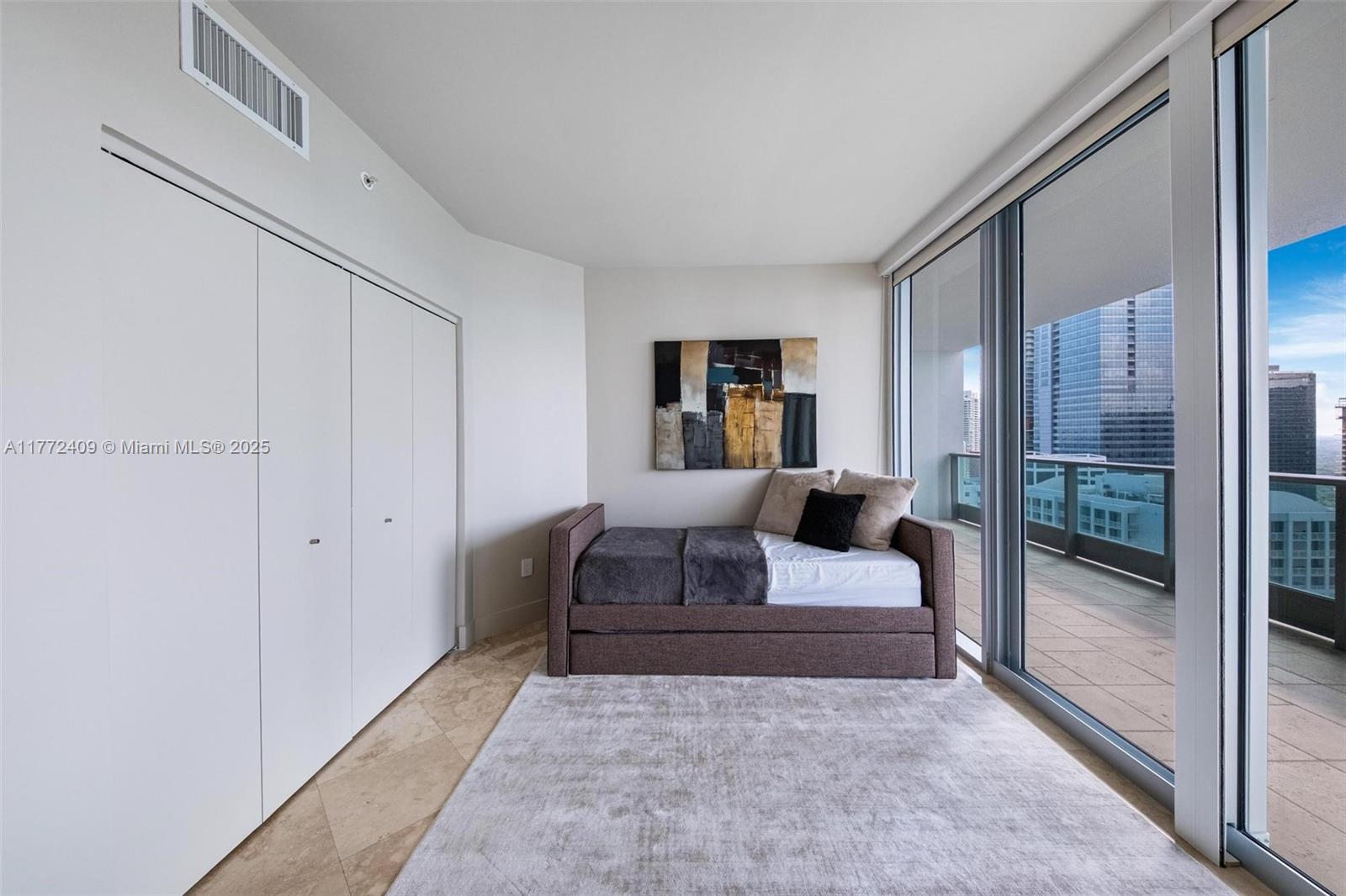 JADE RESIDENCES AT BRICKE - Residential