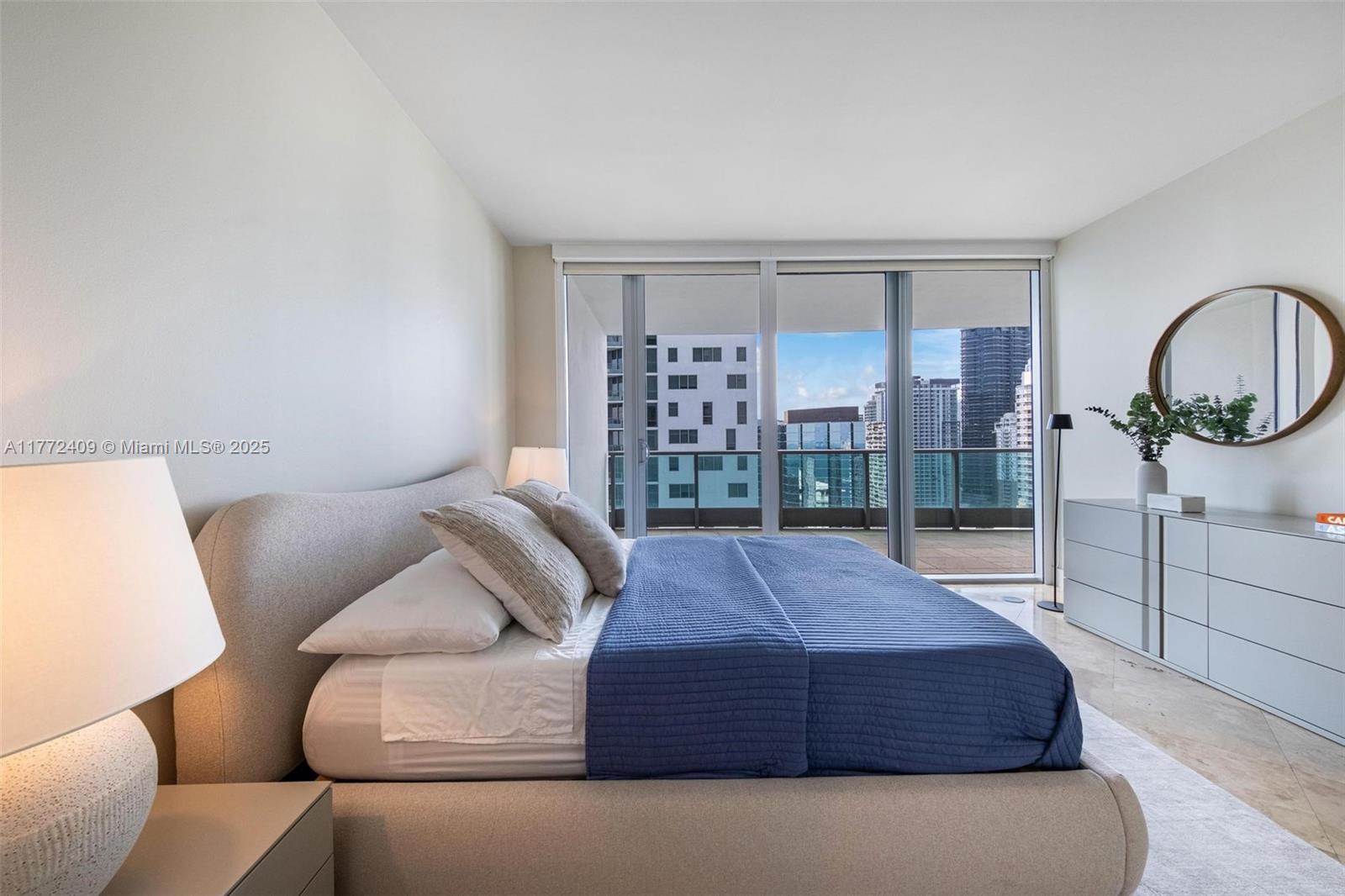 JADE RESIDENCES AT BRICKE - Residential