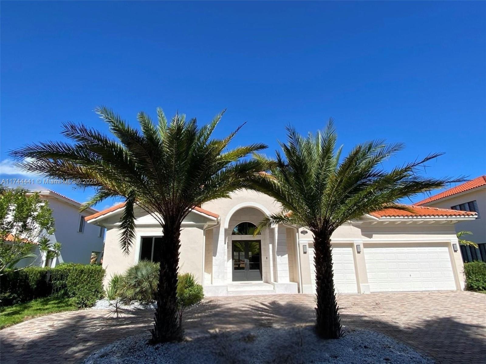 Property for Sale at 7925 Sw 193rd St, Cutler Bay, Miami-Dade County, Florida - Bedrooms: 4 
Bathrooms: 5  - $1,395,000