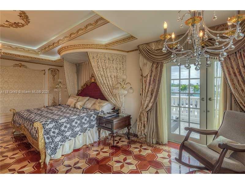 EASTERN SHORES 1ST ADDN - Residential