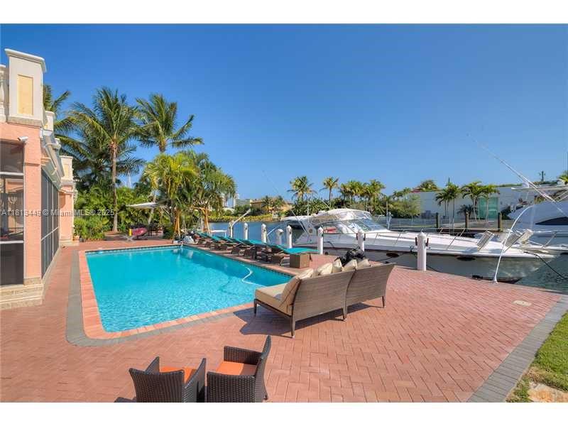 EASTERN SHORES 1ST ADDN - Residential