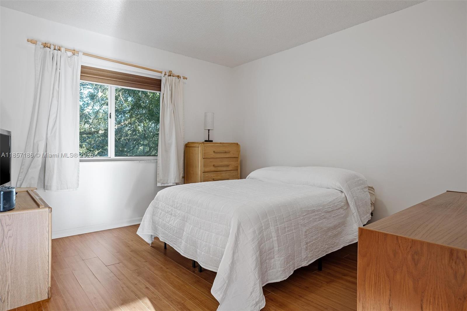 CHAPEL TRAIL II - Residential