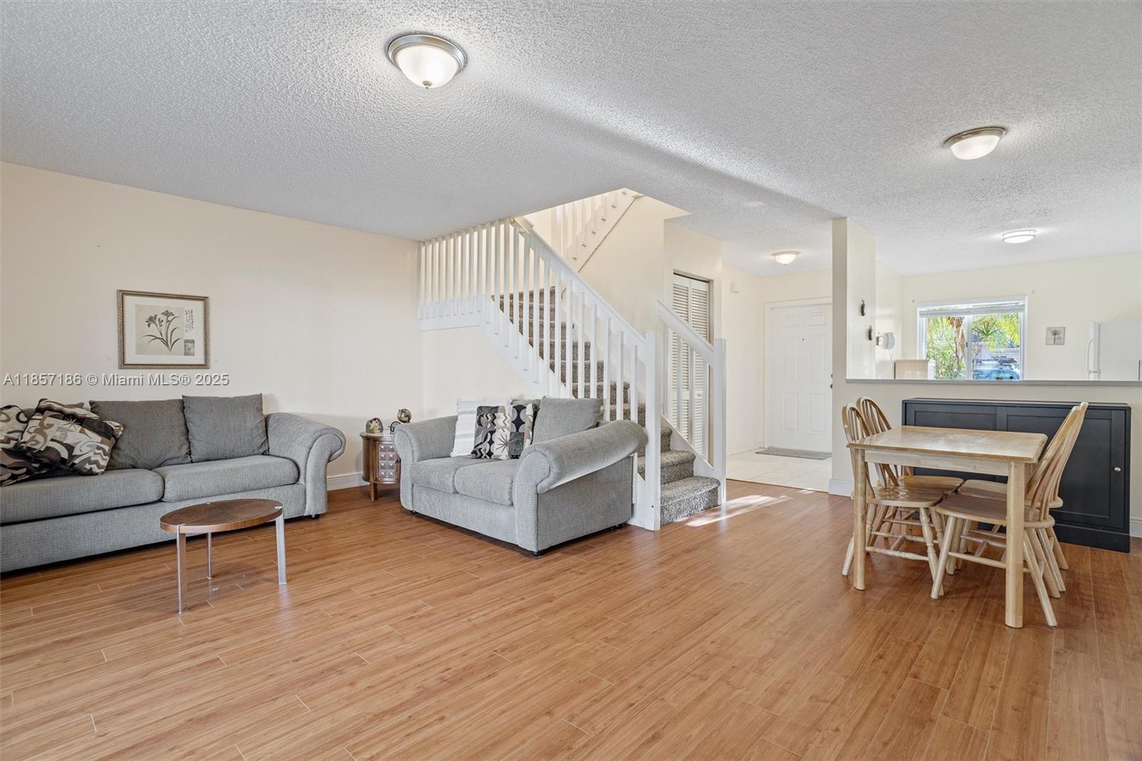 CHAPEL TRAIL II - Residential