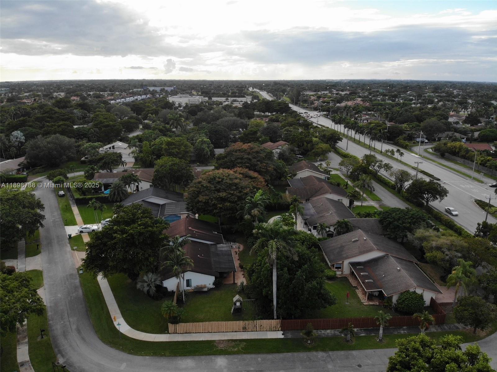 SABAL CHASE SEC FOUR - Residential