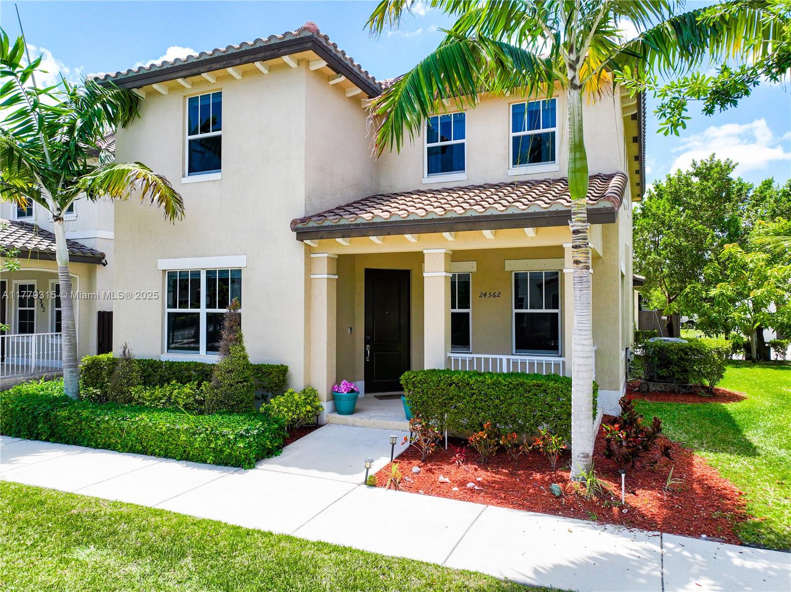 SUMMERVILLE VILLAS - Residential