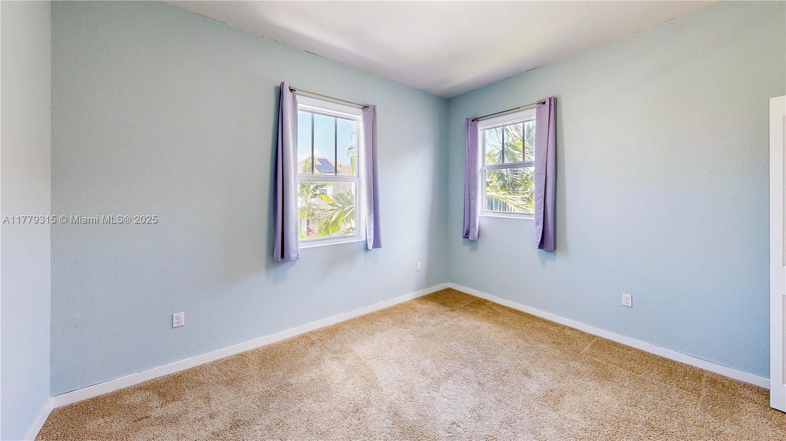 SUMMERVILLE VILLAS - Residential