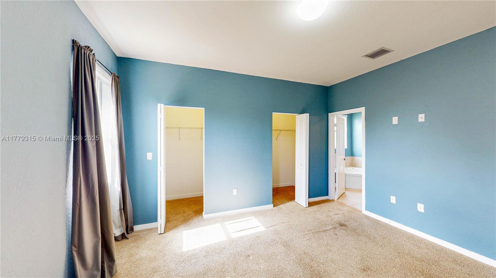 SUMMERVILLE VILLAS - Residential