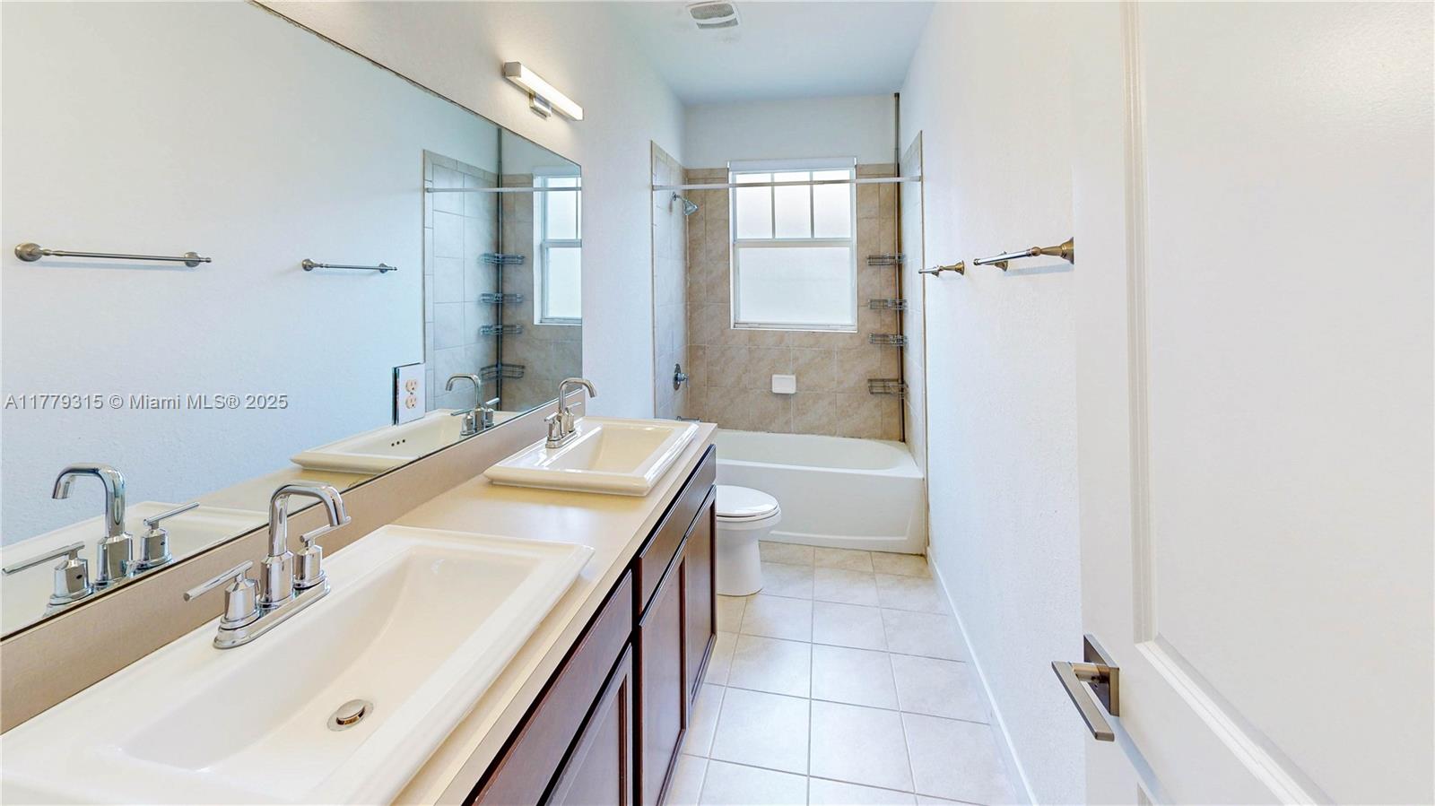 SUMMERVILLE VILLAS - Residential