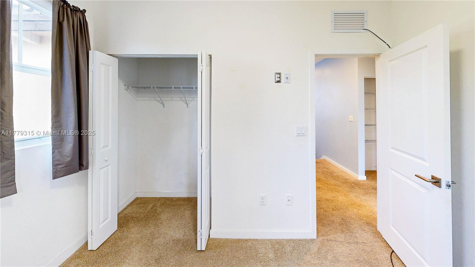 SUMMERVILLE VILLAS - Residential