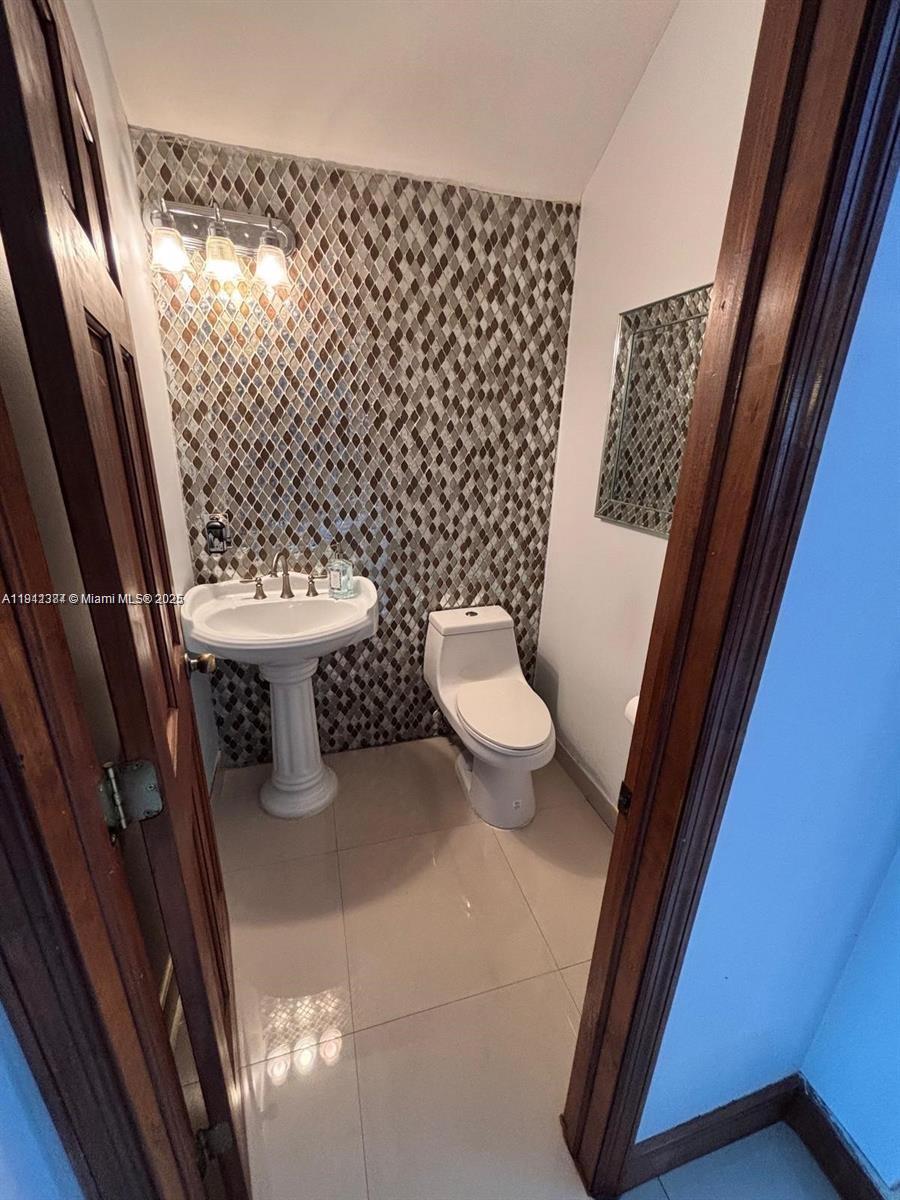 COUNTRYSIDE - Residential