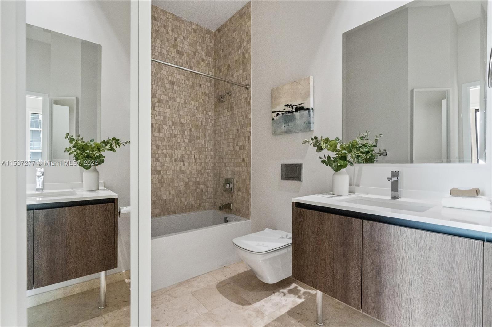 RISE BRICKELL CITY CENTRE - Residential