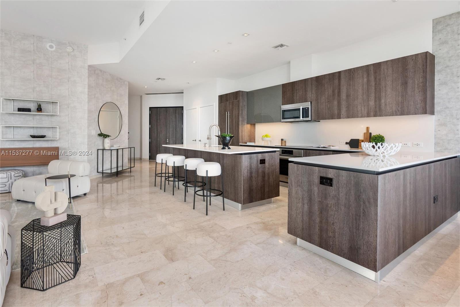 RISE BRICKELL CITY CENTRE - Residential