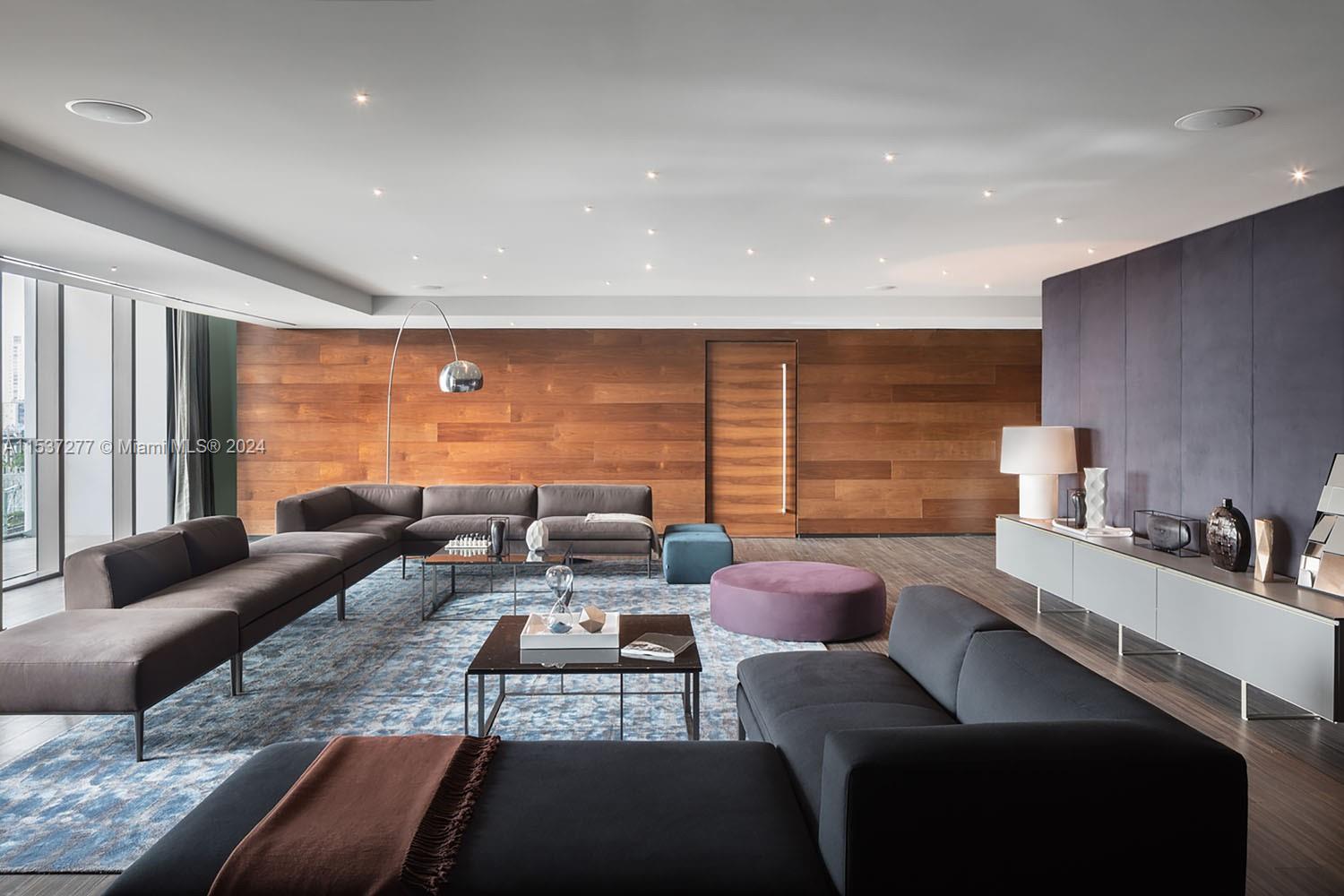 RISE BRICKELL CITY CENTRE - Residential