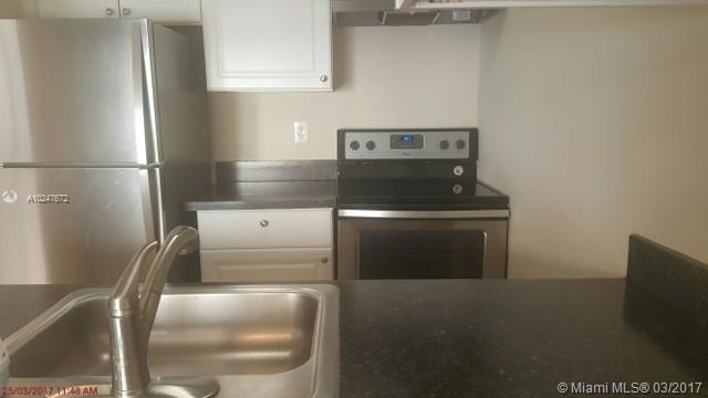 LAURELS AT SHERWOOD CONDO - Residential Lease