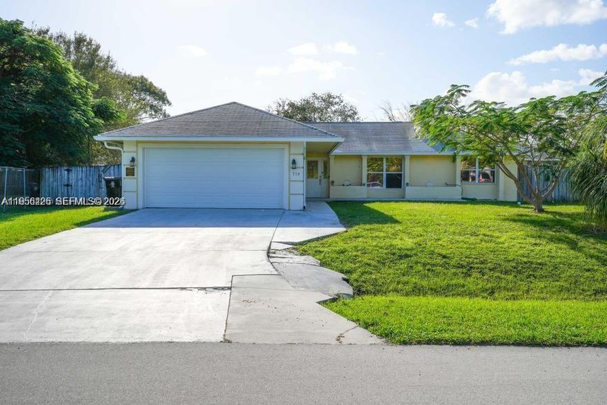 “Your peaceful Port St. Lucie retreat ?? This 3-bedroom, 2-bath home sits on a spacious 15,246 sq ft lot in a quiet neighborhood—perfect for relaxing, entertaining, and room to grow.”