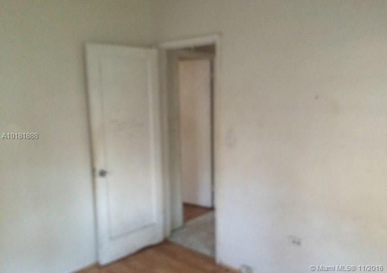 Biscayne Hlnds - Residential