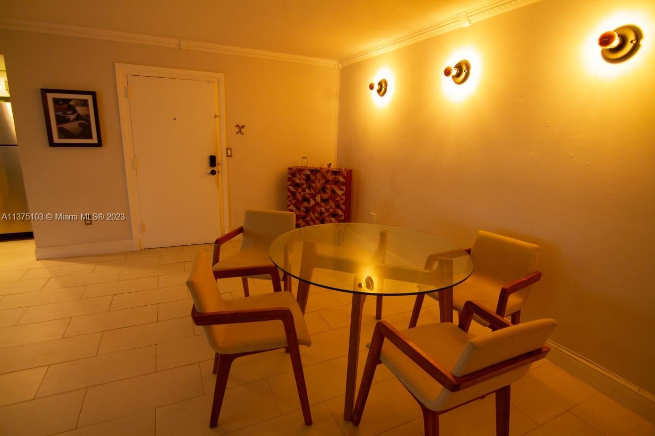 HIBISCUS SOUTH CONDO - Residential Lease