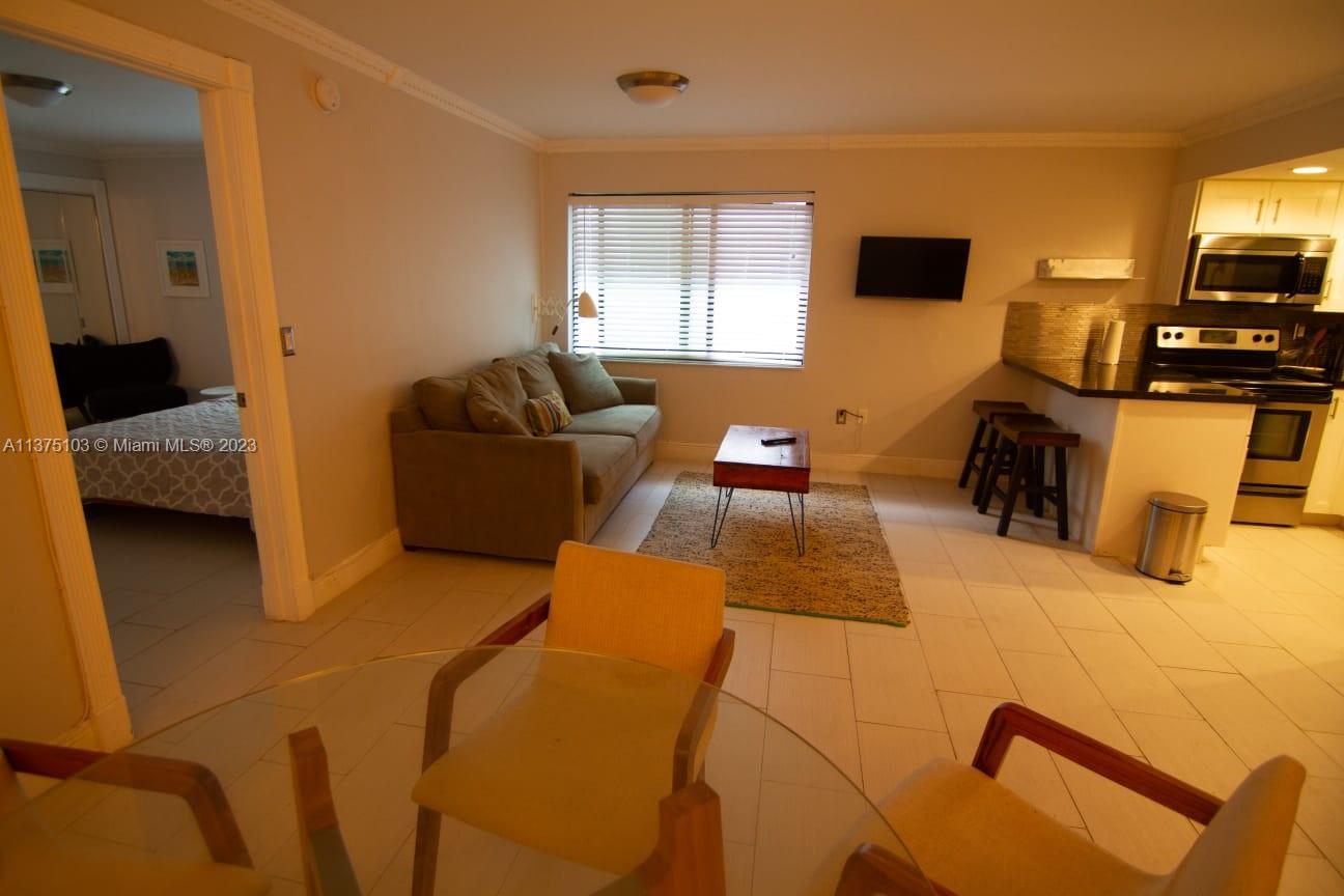 HIBISCUS SOUTH CONDO - Residential Lease