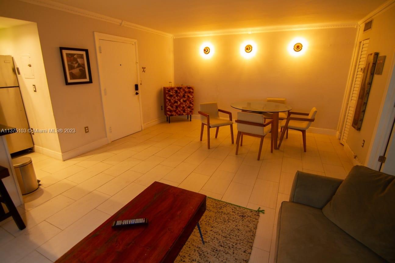 HIBISCUS SOUTH CONDO - Residential Lease