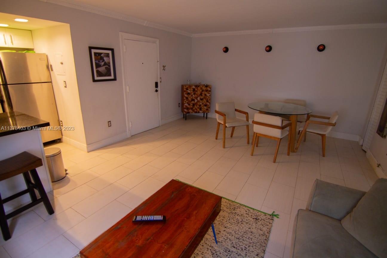 HIBISCUS SOUTH CONDO - Residential Lease