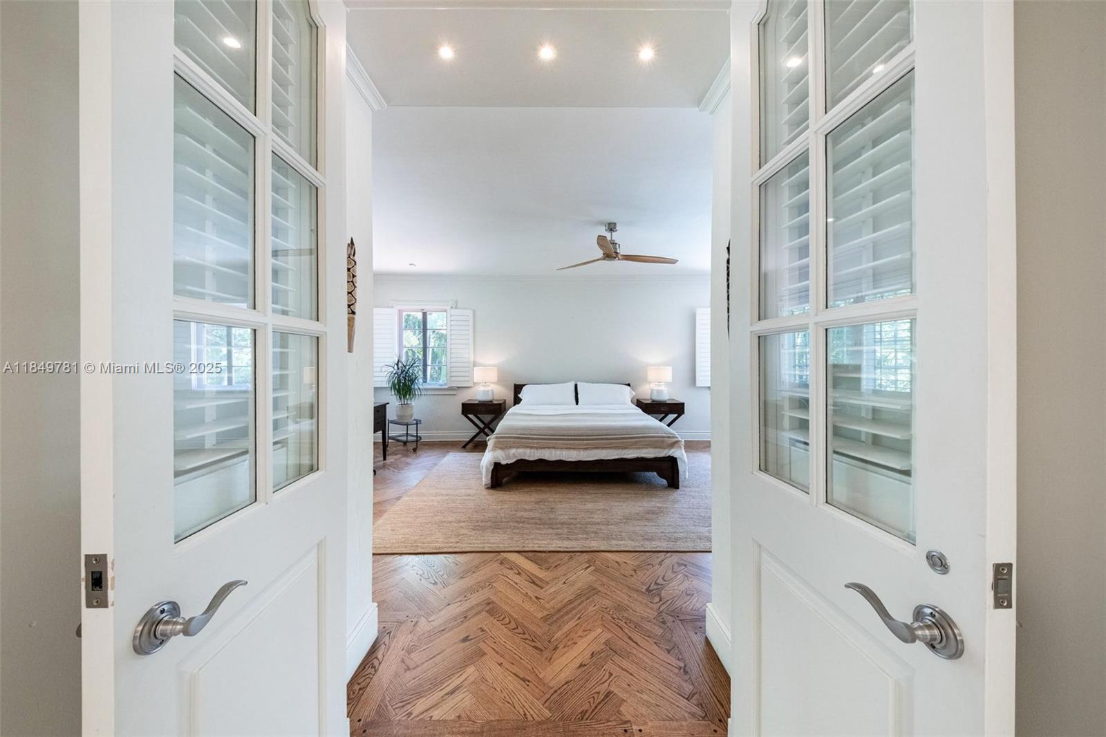 FAIRCHILD OAKS - Residential