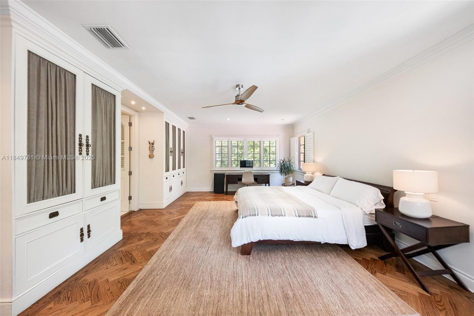 FAIRCHILD OAKS - Residential