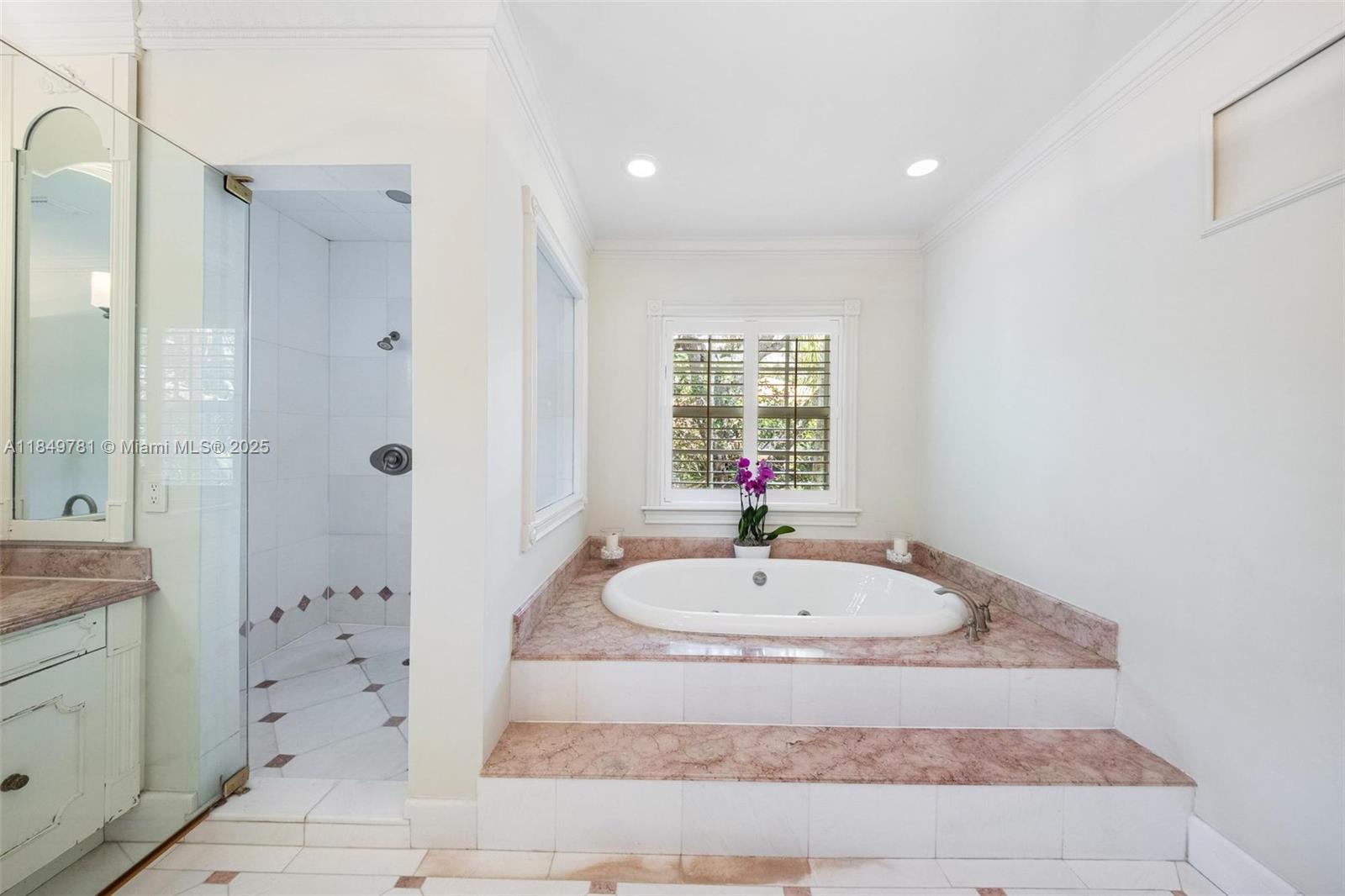 FAIRCHILD OAKS - Residential