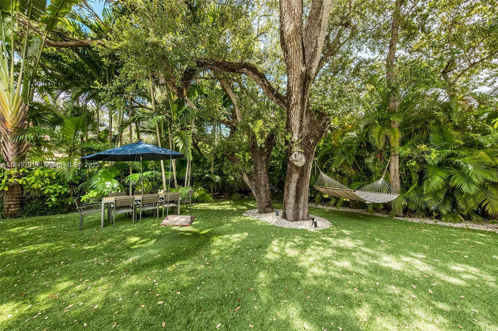 FAIRCHILD OAKS - Residential