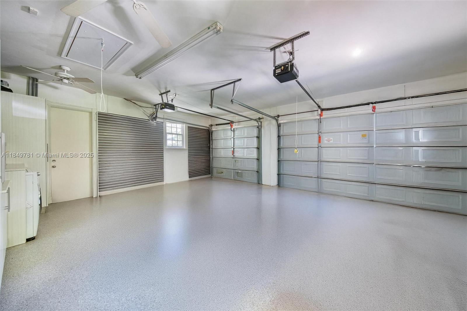 FAIRCHILD OAKS - Residential