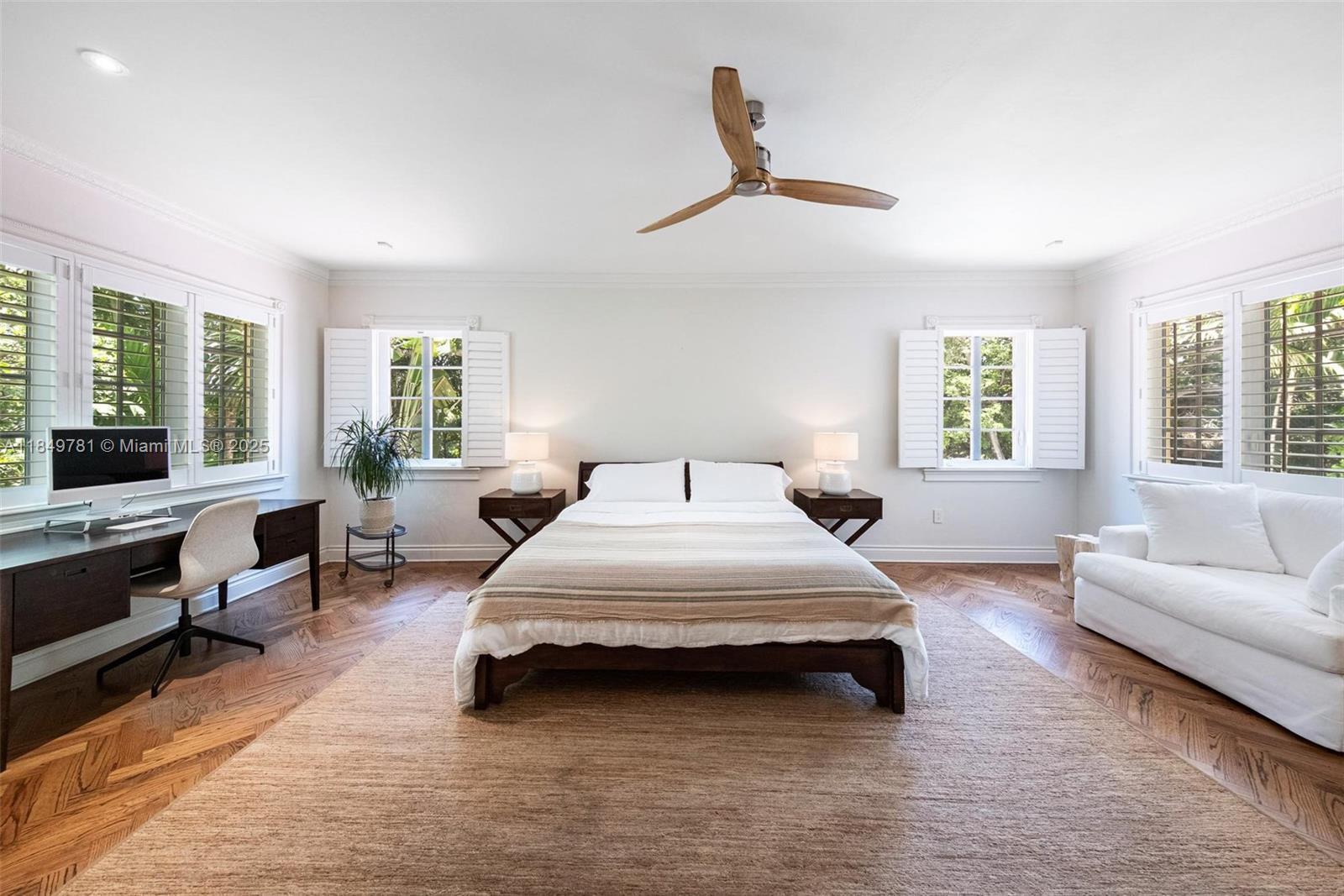 FAIRCHILD OAKS - Residential