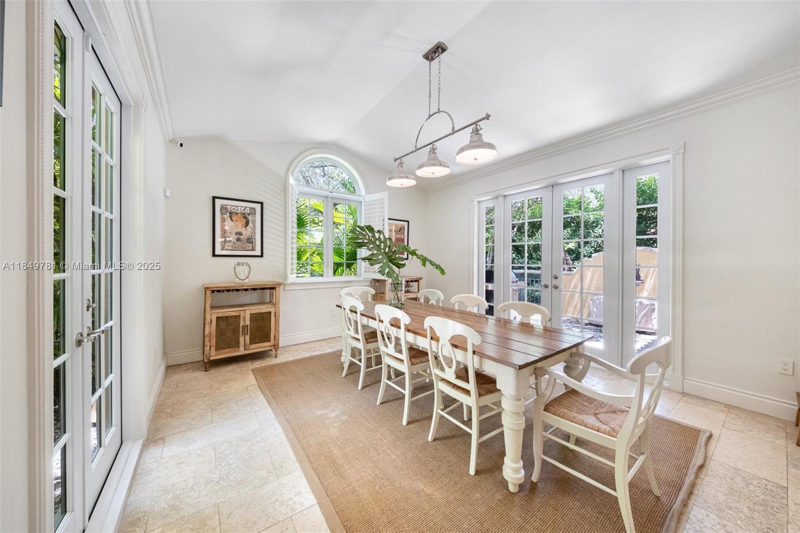 FAIRCHILD OAKS - Residential